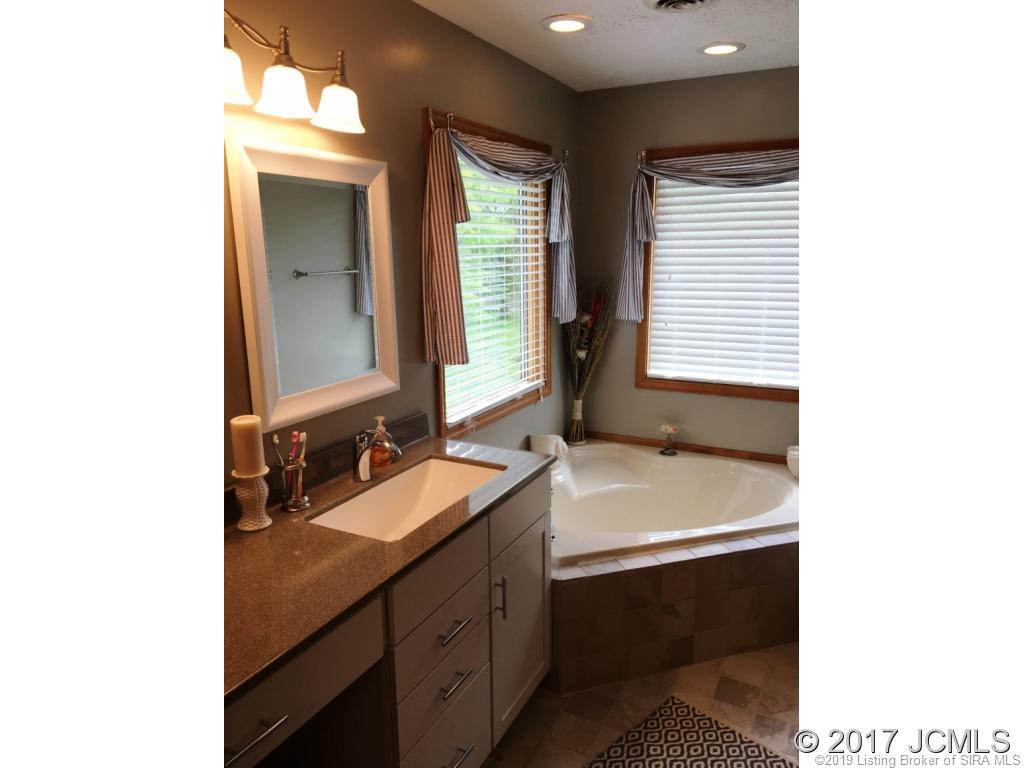 305 Quail Ridge Lane Madison, IN 47250 - Photo 7 of 14