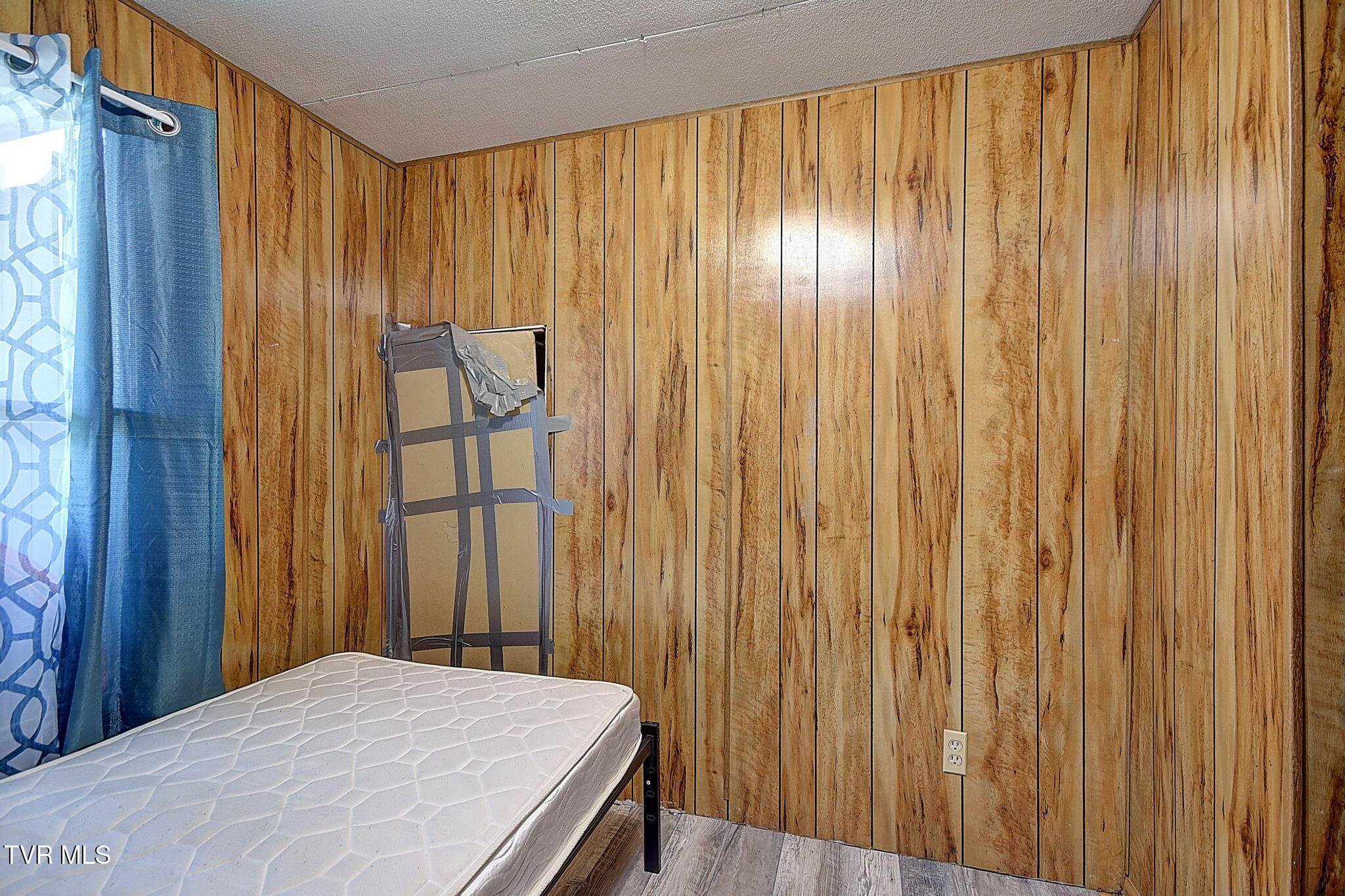110 Coal Chute Road Elizabethton, TN 37643 - Photo 19 of 26 19-web-or-mls-110 Coal Chute TJ-20
