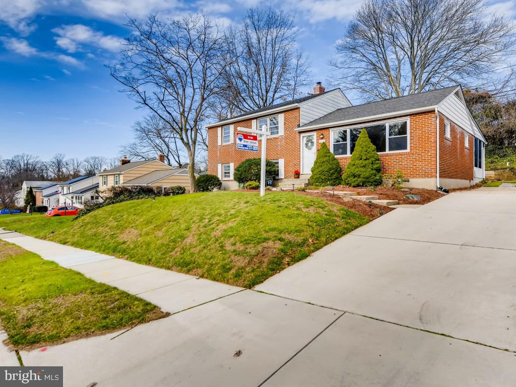 1912 Rollingwood Road Baltimore, MD 21228 - Photo 2 of 42