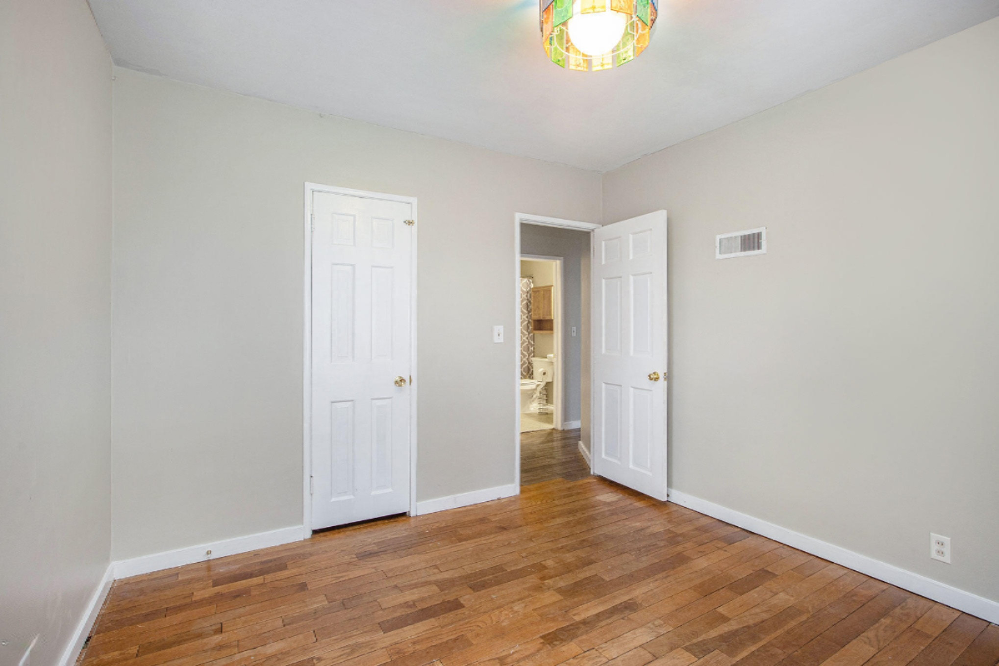 719 Whites Road Kalamazoo, MI 49008 - Photo 10 of 20 NDP-DNGs_110