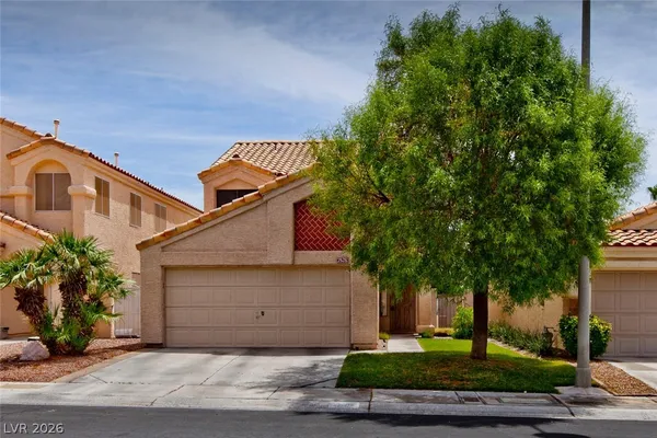 $1,950 | 2828 Autumn Haze Lane, Las Vegas, NV 89117