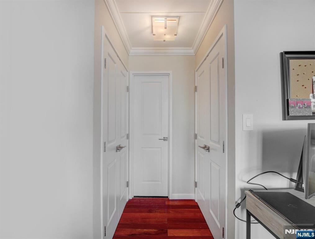250 Gorge Road, Unit 21B Cliffside Park, NJ 07010 - Photo 16 of 28