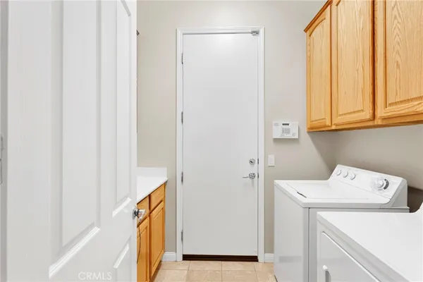 $406,000 | 10863 Katepwa Street, Apple Valley, CA 92308