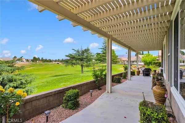 $406,000 | 10863 Katepwa Street, Apple Valley, CA 92308