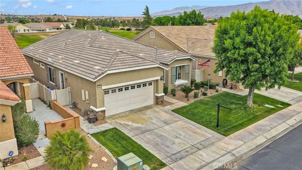 $406,000 | 10863 Katepwa Street, Apple Valley, CA 92308