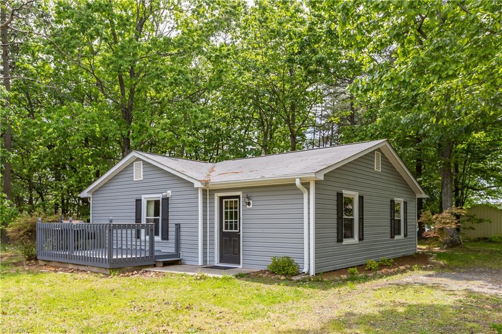 1030 Tiger Trail Road King, NC 27021 - Photo 14 of 21