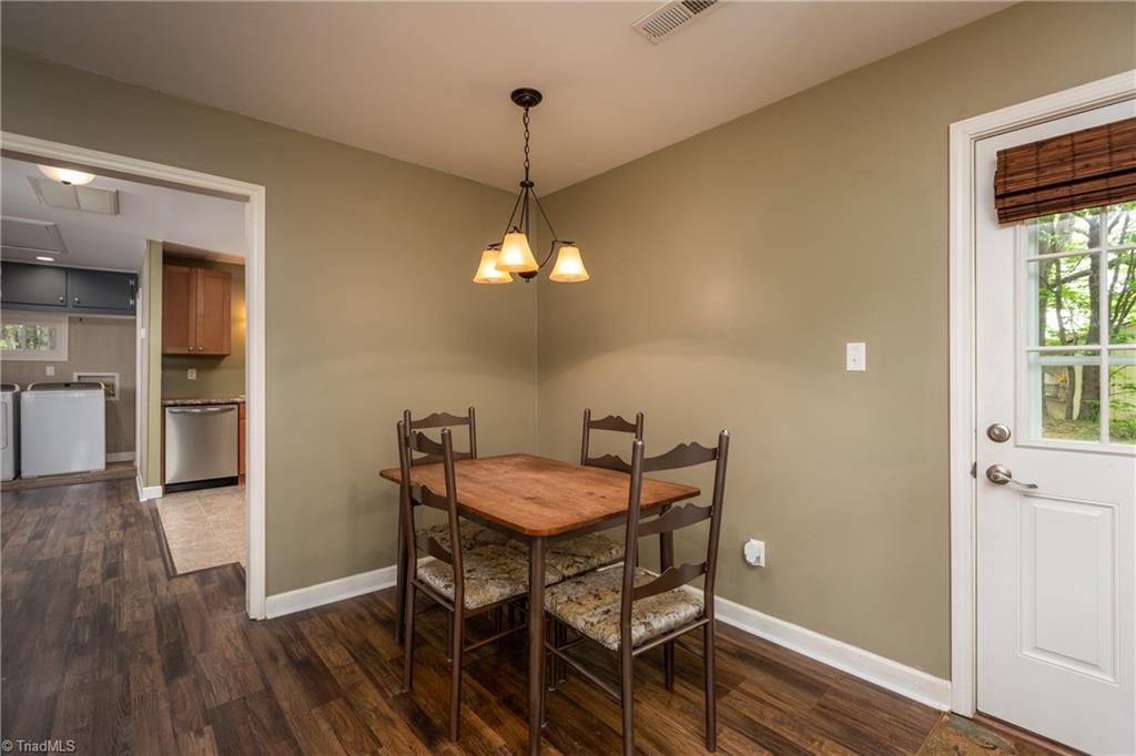 1030 Tiger Trail Road King, NC 27021 - Photo 4 of 21