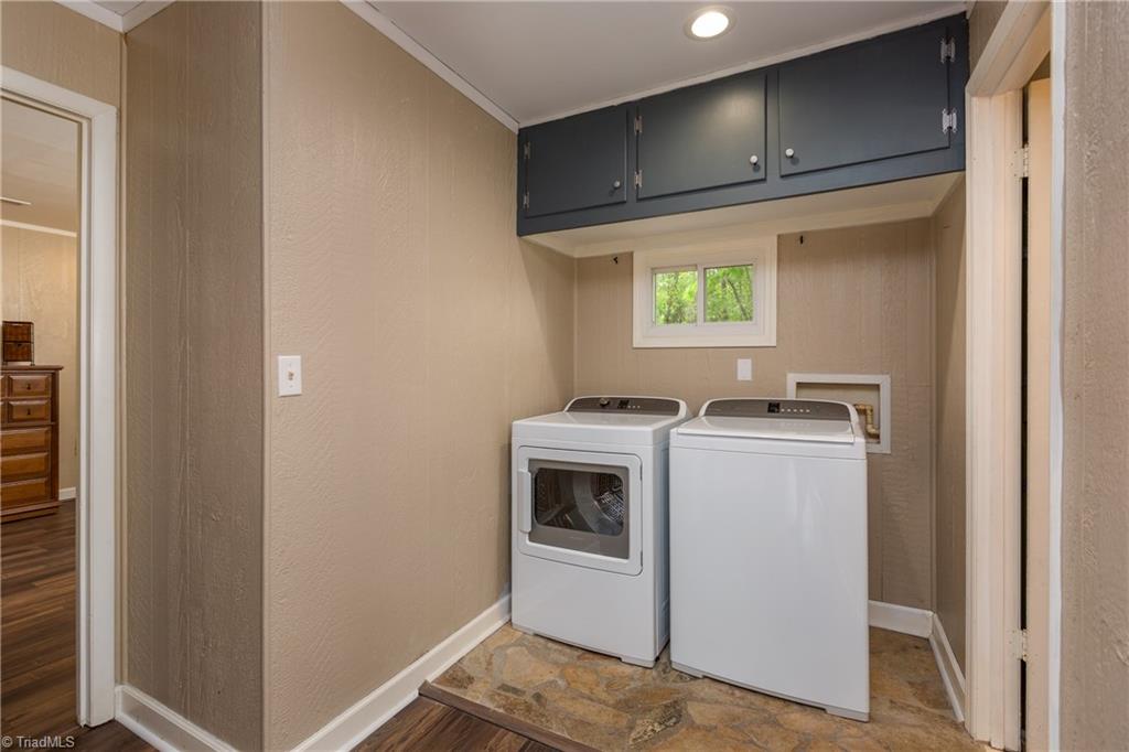 1030 Tiger Trail Road King, NC 27021 - Photo 9 of 21
