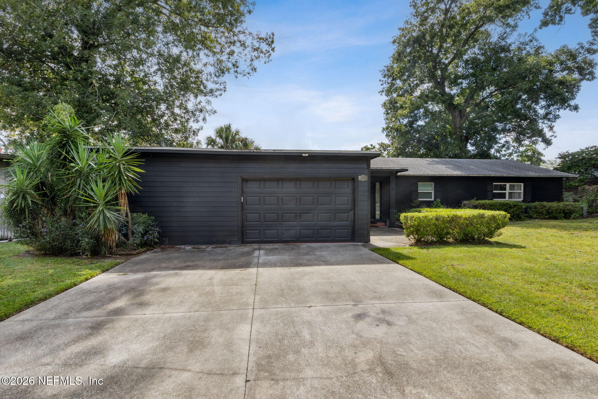 704 Seabrook Cove Road Jacksonville, FL 32211 - Photo 4 of 42 Front