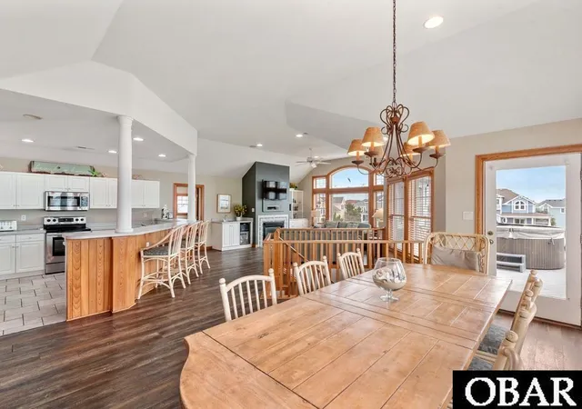 $899,000 | 792 Broad Street, Corolla, NC 27927