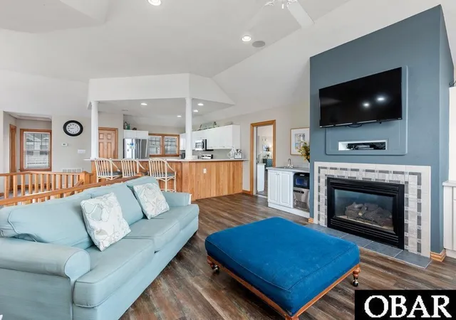 $899,000 | 792 Broad Street, Corolla, NC 27927