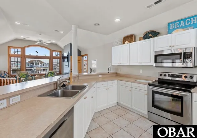 $899,000 | 792 Broad Street, Corolla, NC 27927