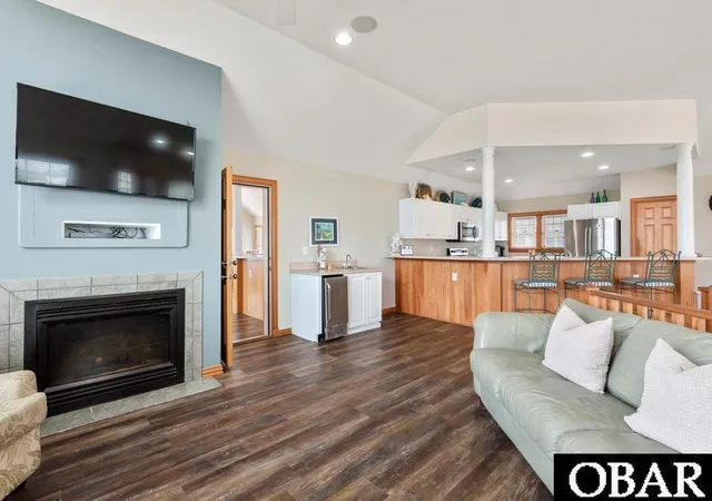 $899,000 | 792 Broad Street, Corolla, NC 27927