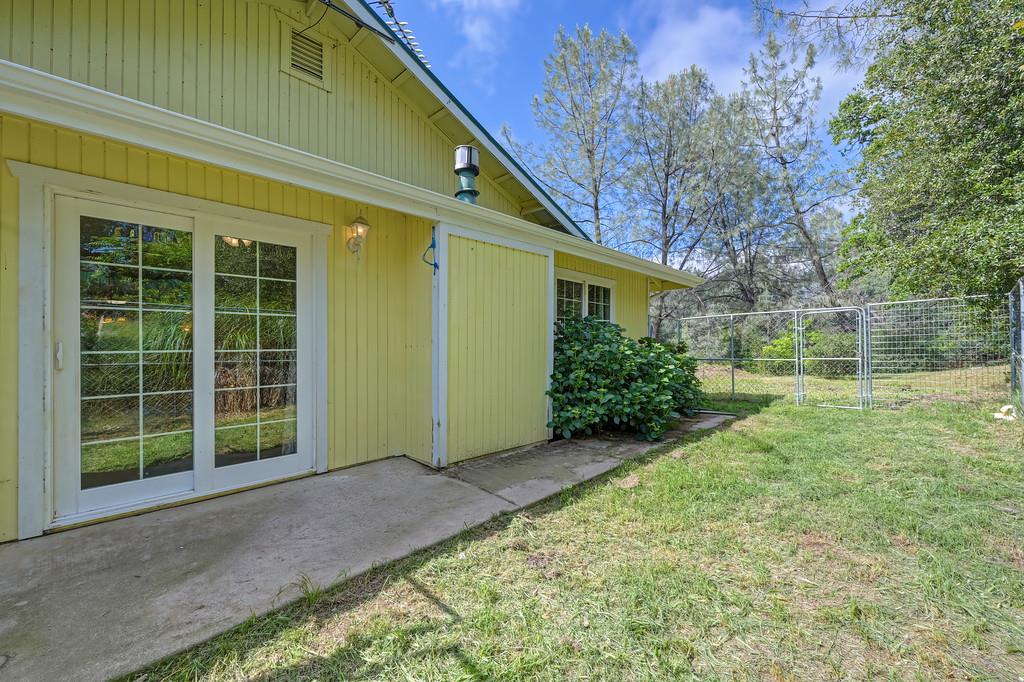 6181 Lambert Lane El Dorado, CA 95623 - Photo 56 of 80 view of yard with a gate