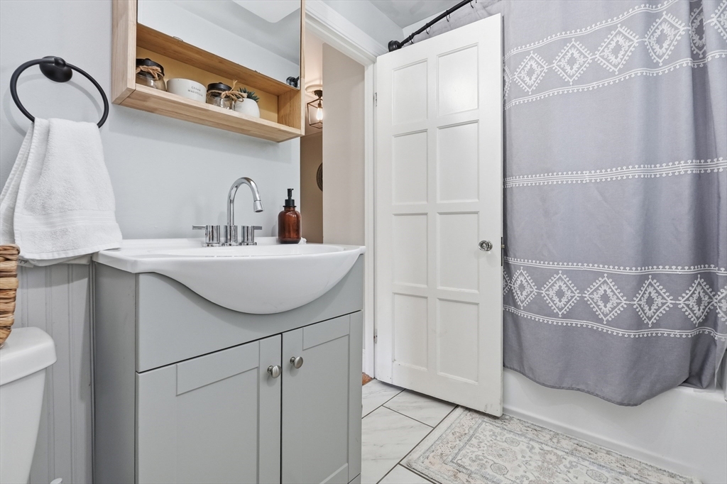 16 Bay State Road Worcester, MA 01606 - Photo 35 of 42