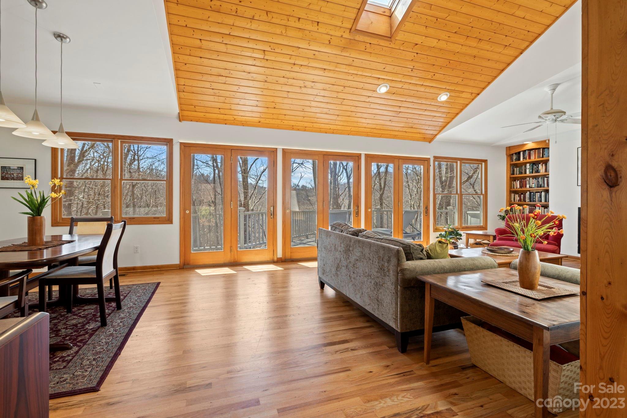 848 Panther Branch Road Hot Springs, NC 28743 - Photo 4 of 48 Gallery Image 4