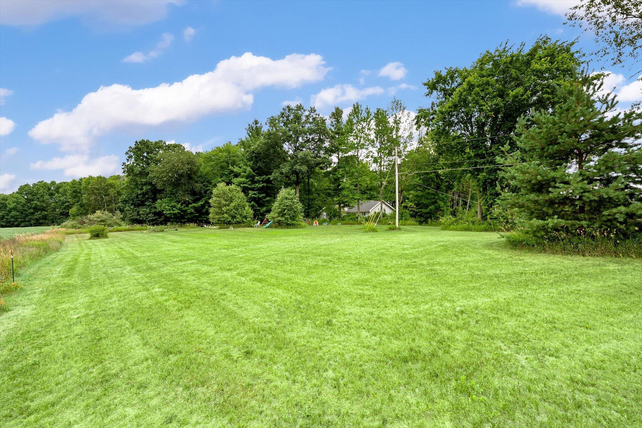 1844 Cree Road Fremont, MI 49412 - Photo 49 of 63 48-AIV00282