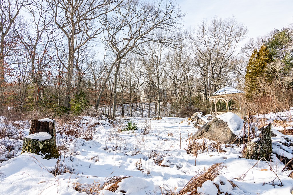 120 Narrow Lane Charlestown, RI 02813 - Photo 7 of 12