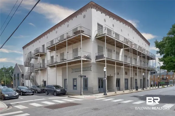$239,000 | 412 Dauphin Street, Unit M, Mobile, AL 36602