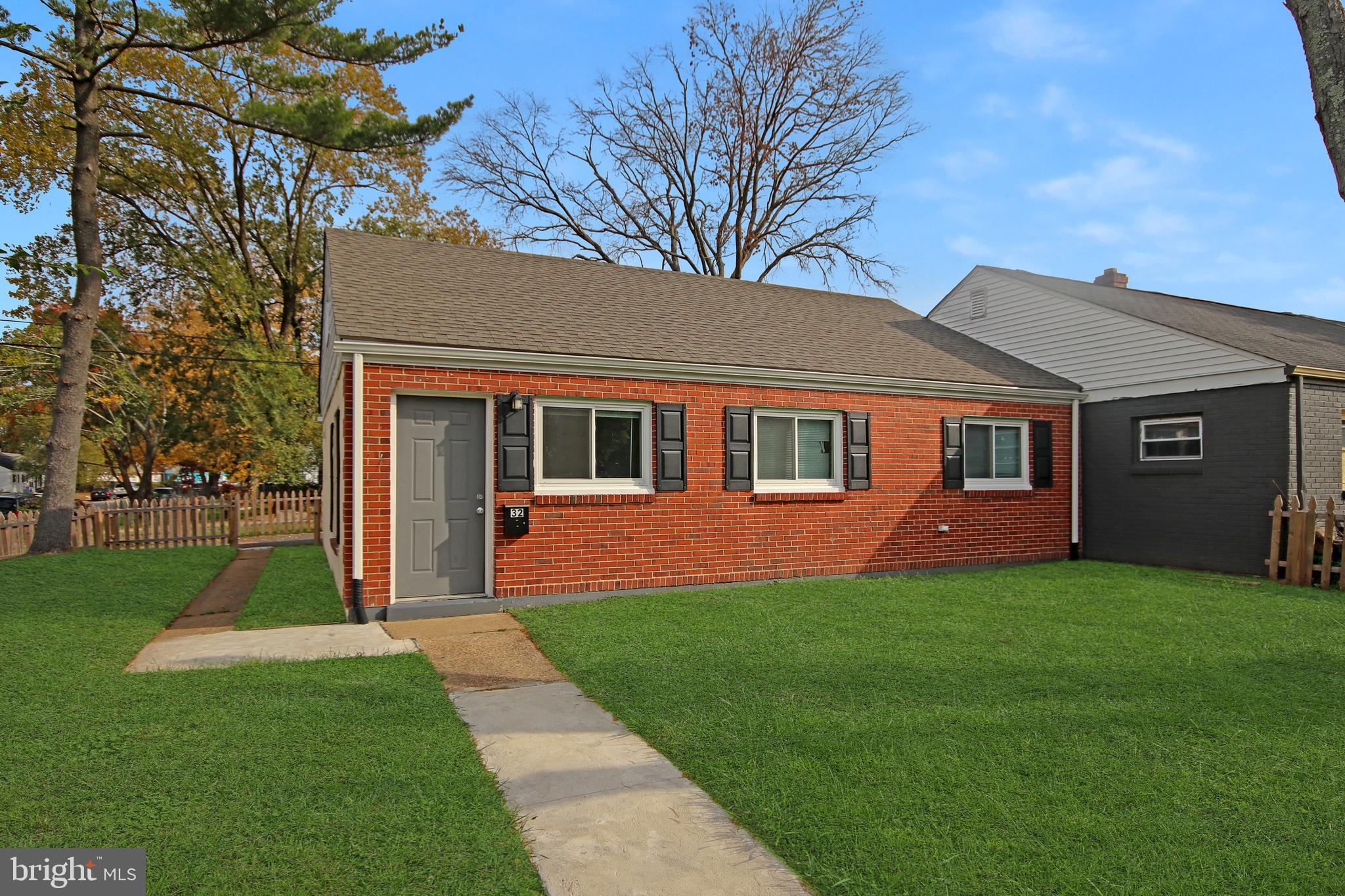 32 Dallas Road New Castle, DE 19720 - Photo 1 of 17 Gallery Image 1