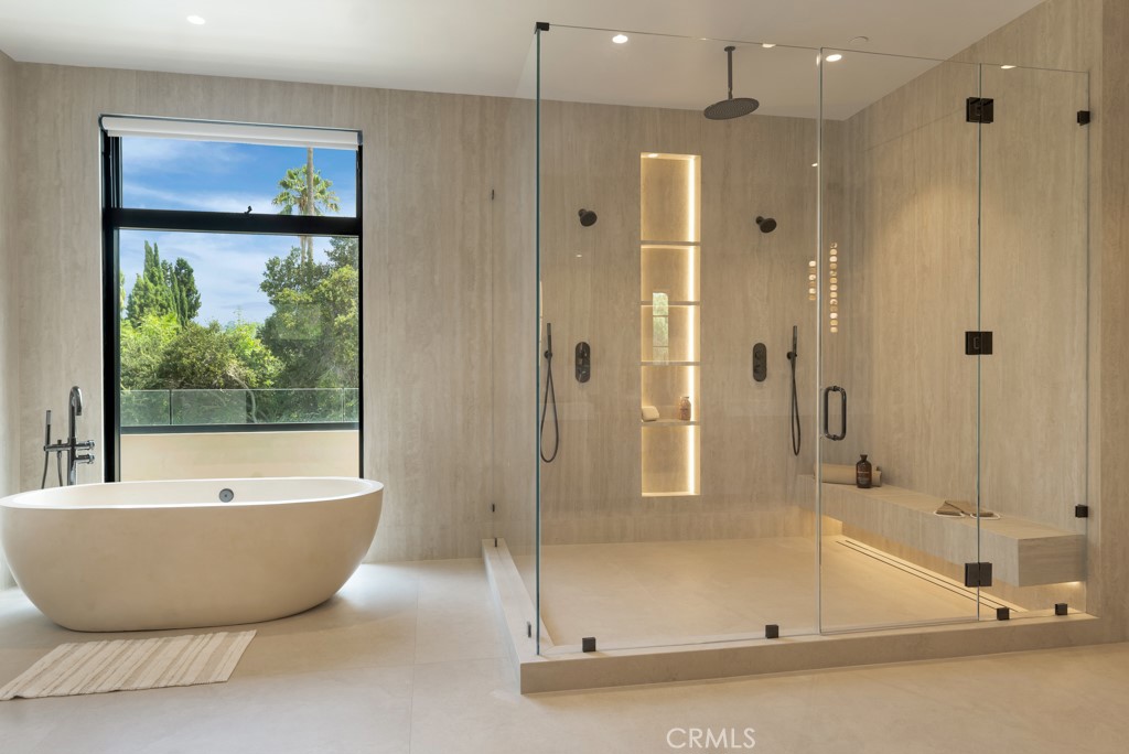 16708 Huerta Road Encino, CA 91436 - Photo 33 of 72 Gallery Image 33