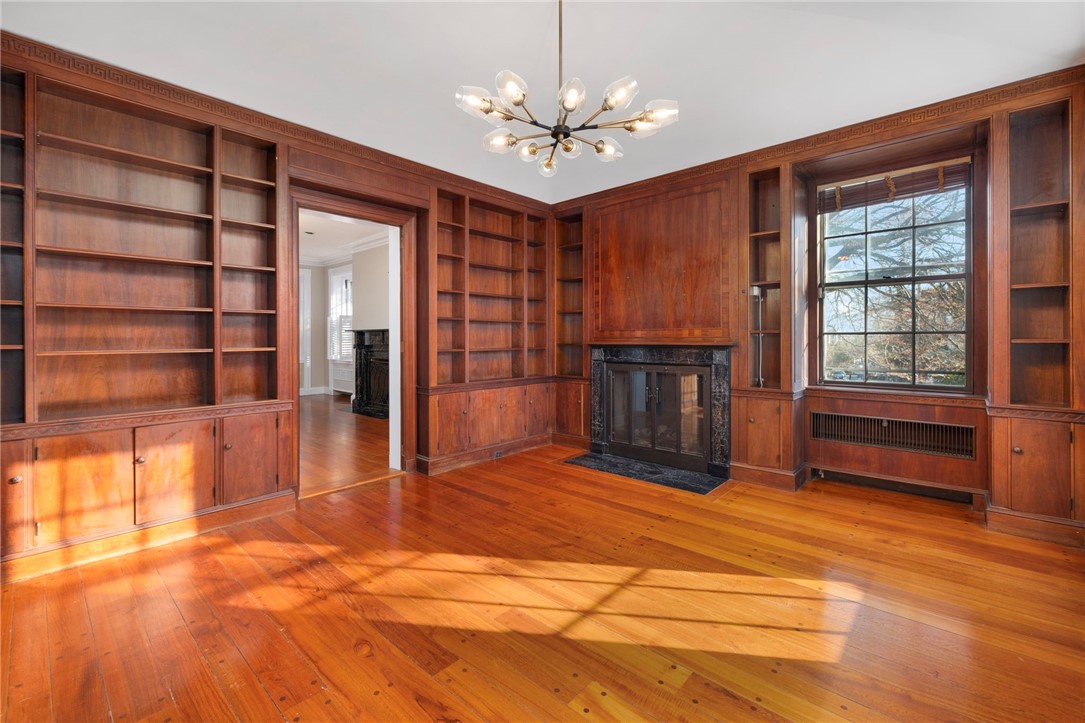 72 Manning Street, Unit 1 Providence, RI 02906 - Photo 11 of 33