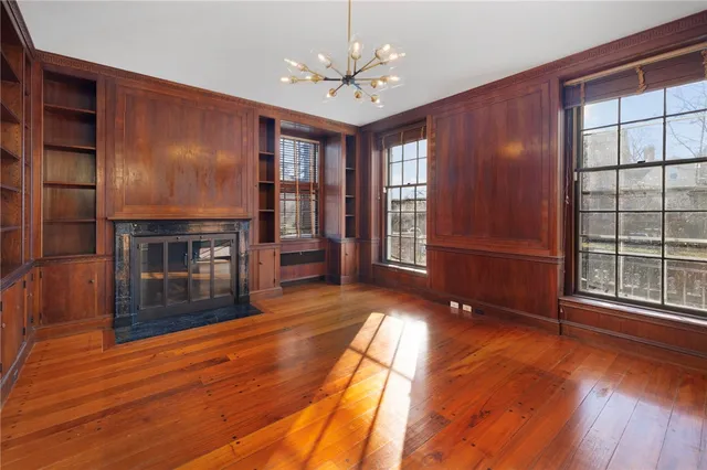 $5,500 | 72 Manning Street, Unit 1, Providence, RI 02906