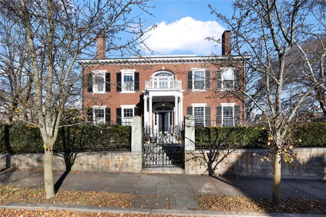 $5,500 | 72 Manning Street, Unit 1, Providence, RI 02906