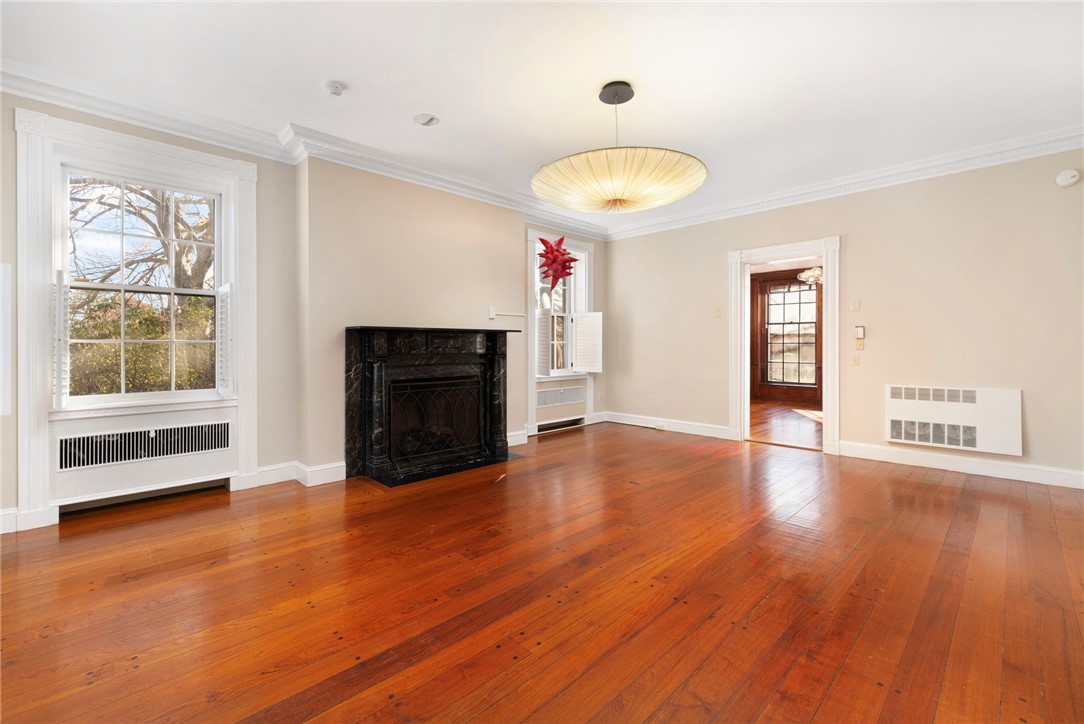 72 Manning Street, Unit 1 Providence, RI 02906 - Photo 7 of 33