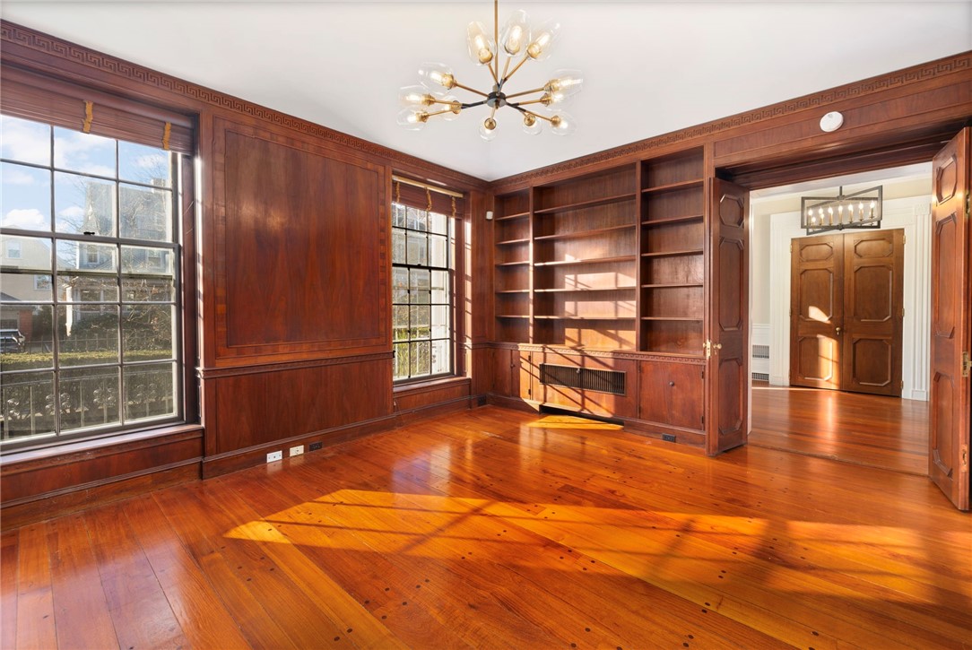 72 Manning Street, Unit 1 Providence, RI 02906 - Photo 9 of 33