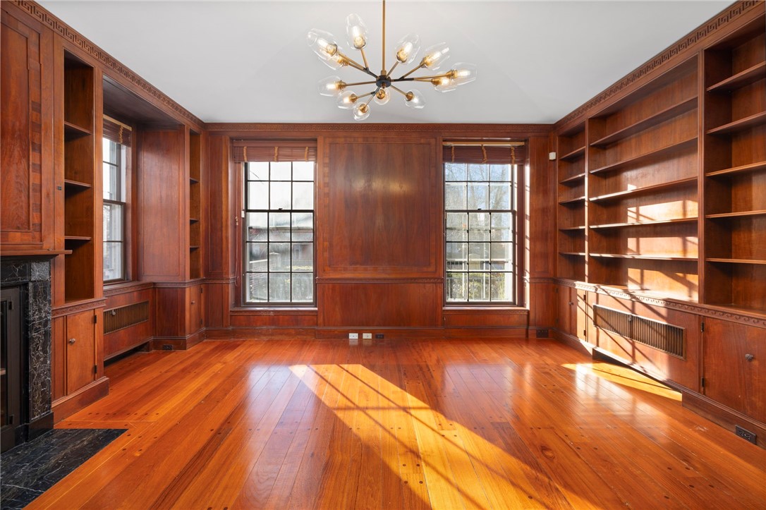 72 Manning Street, Unit 1 Providence, RI 02906 - Photo 10 of 33