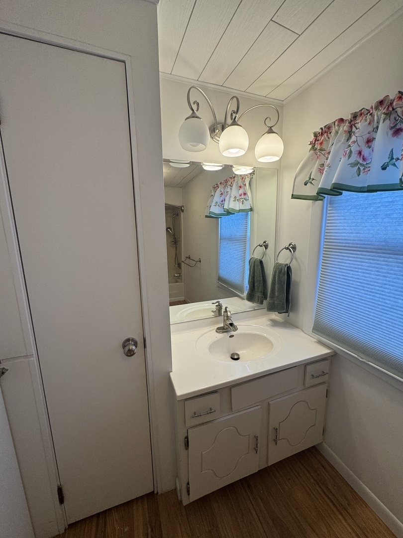 602 East Webster Street Clinton, IL 61727 - Photo 20 of 36