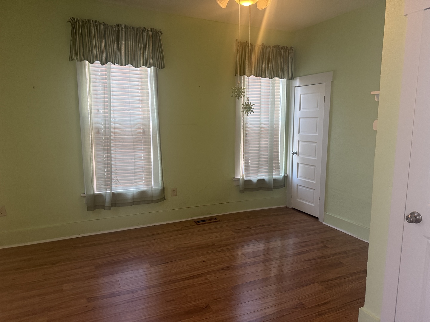 602 East Webster Street Clinton, IL 61727 - Photo 28 of 36