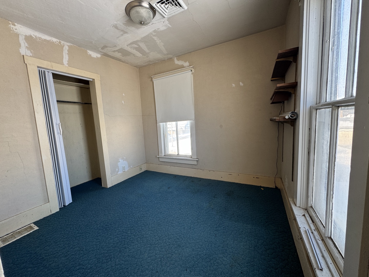 602 East Webster Street Clinton, IL 61727 - Photo 31 of 36