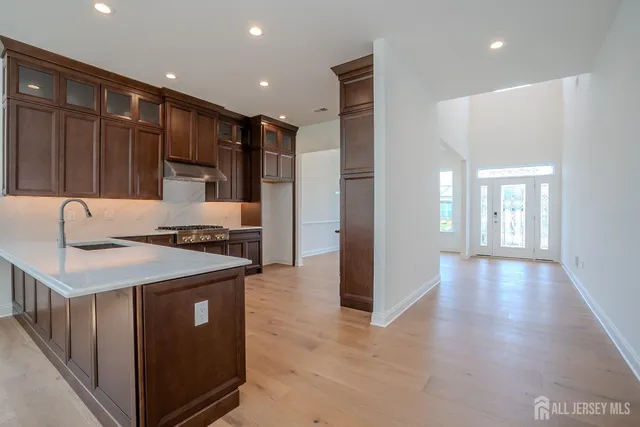 $1,189,900 | 15 Ashlynn Court, Manalapan, NJ 07726