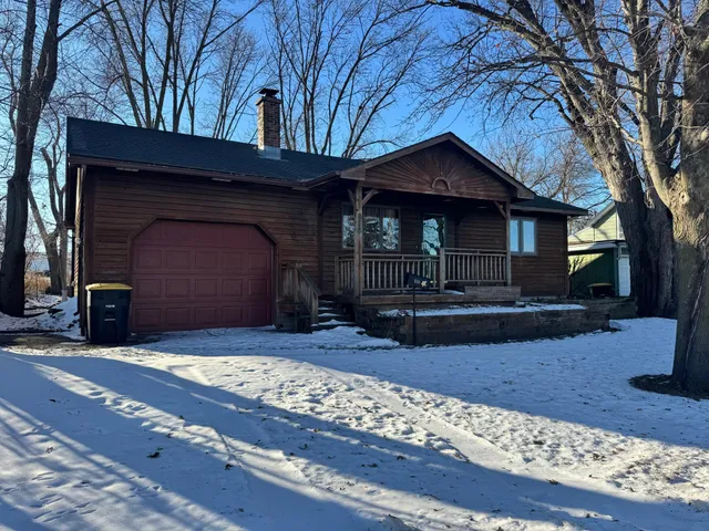 $150,000 | 816 East 5th Street, Blue Earth, MN 56013