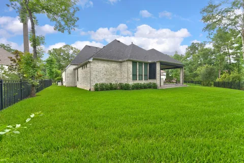 $1,195,000 | 115 Emerald Isle, Montgomery, TX 77316