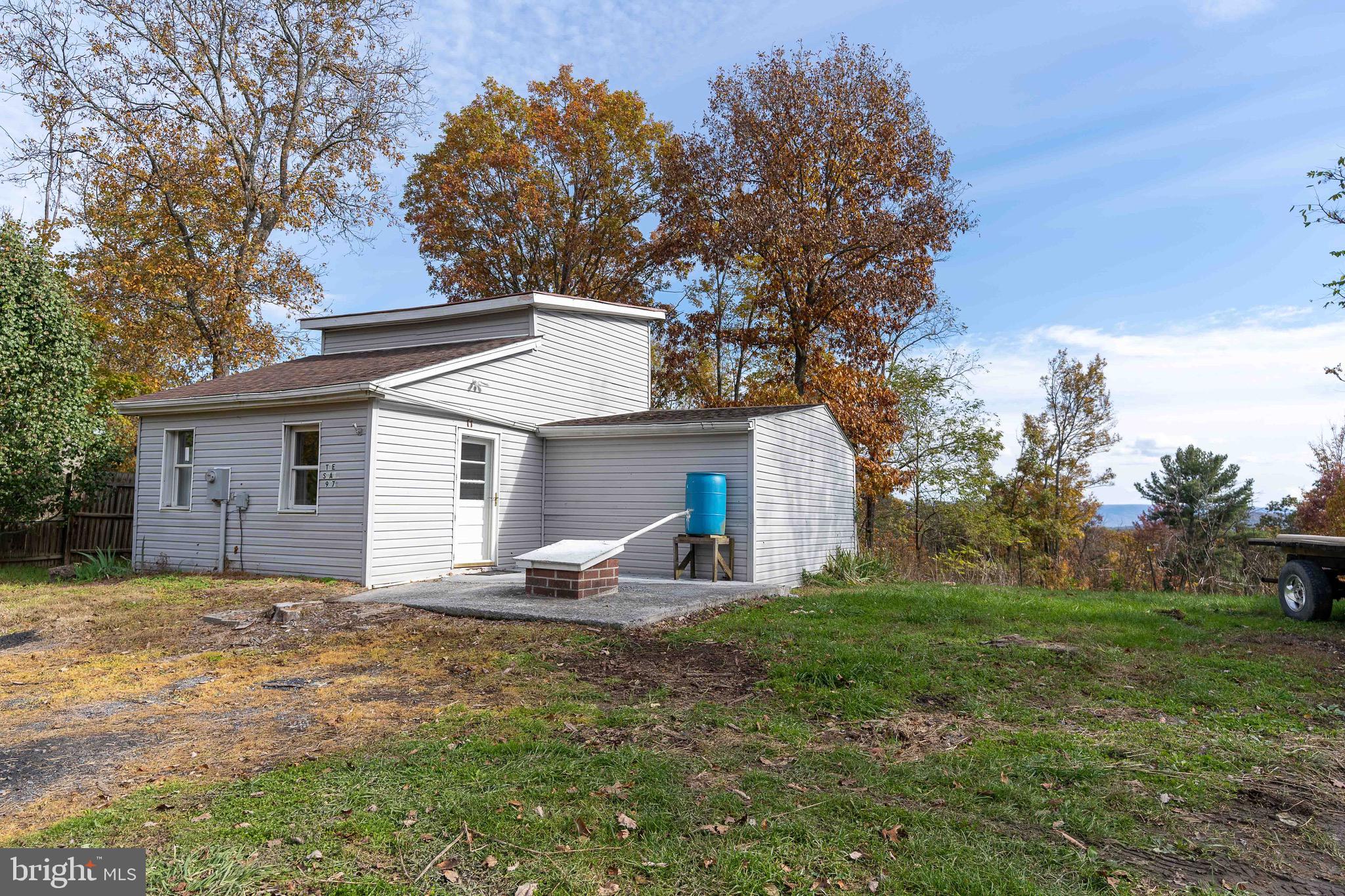 9472 Supinlick Ridge Road Mount Jackson, VA 22842 - Photo 5 of 27