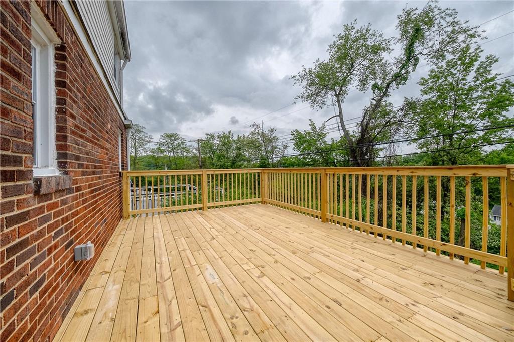 349 Orchard Spring Road Pittsburgh, PA 15220 - Photo 24 of 29 Gallery Image 24