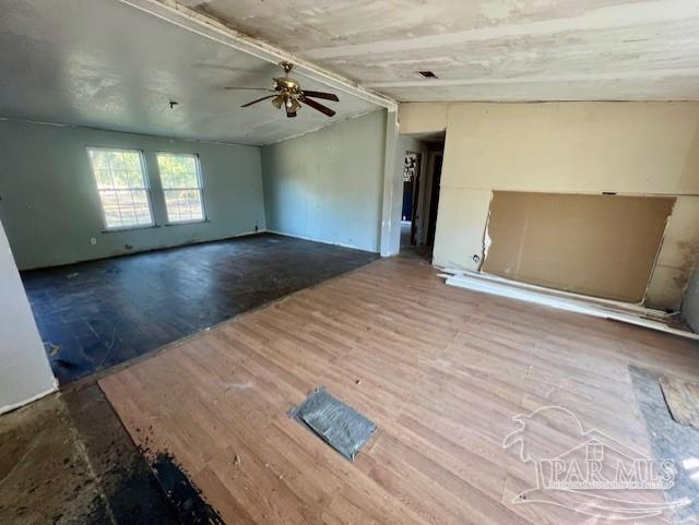 8281 Welcome Road Milton, FL 32583 - Photo 8 of 12 Gallery Image 8