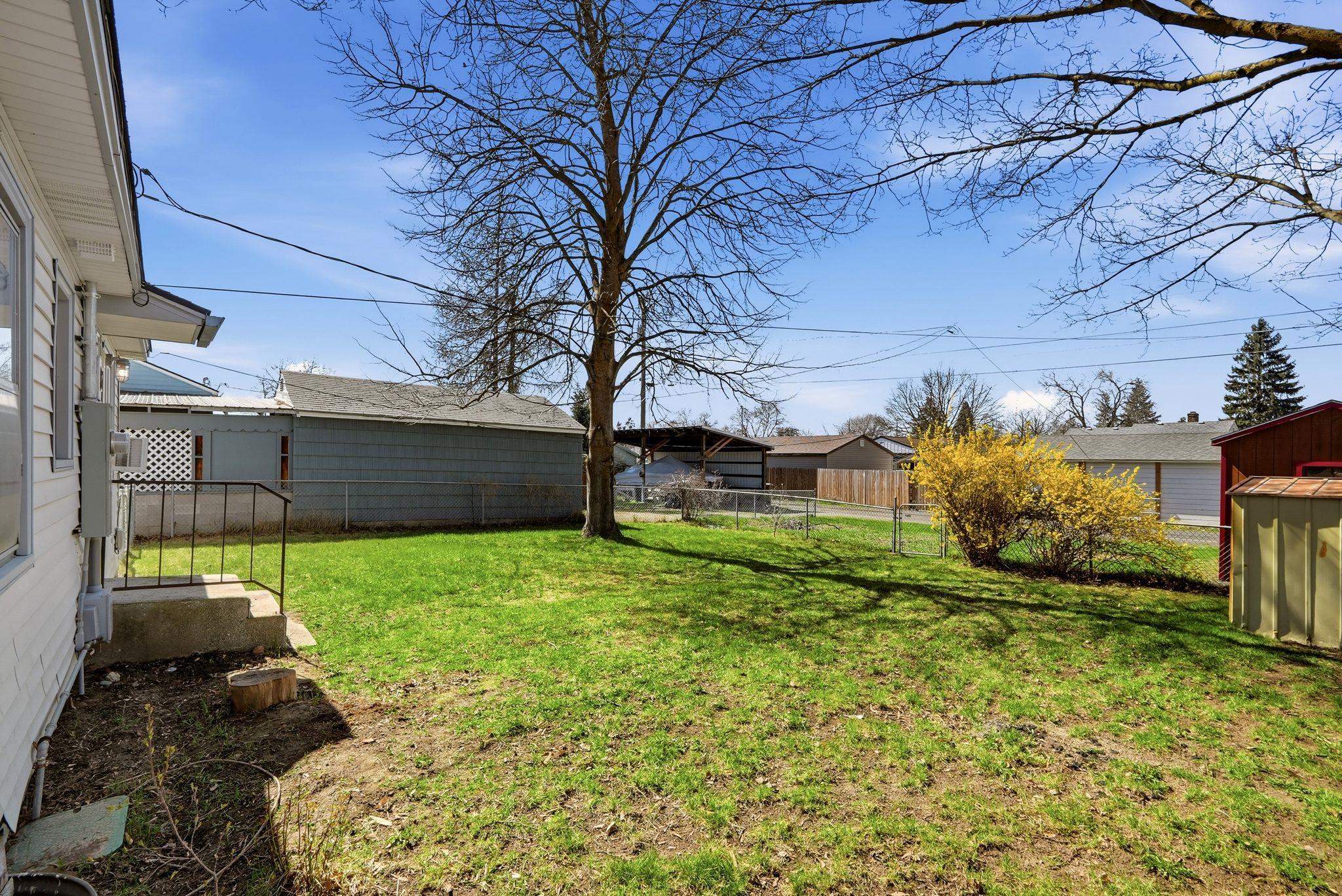 5723 North Cannon Street Spokane, WA 99205 - Photo 16 of 19