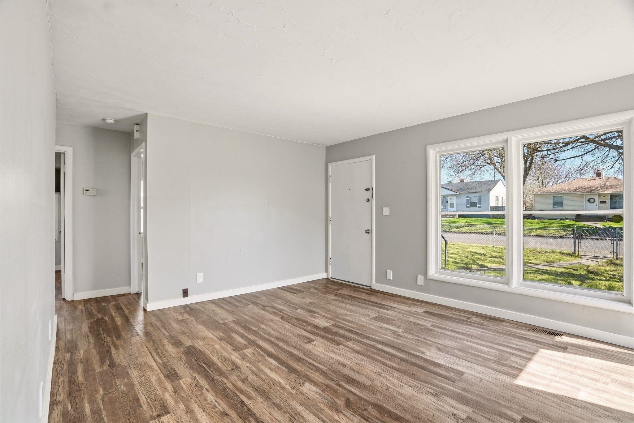 5723 North Cannon Street Spokane, WA 99205 - Photo 6 of 19