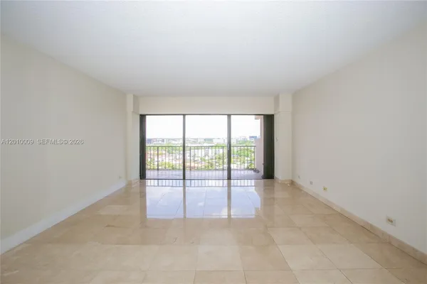$3,300 | 1800 Northeast 114th Street, Unit 1502, Miami, FL 33181