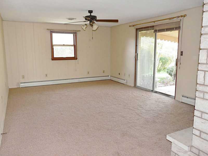 718 Piccadilly Road Anderson, IN 46013 - Photo 6 of 14 Gallery Image 6