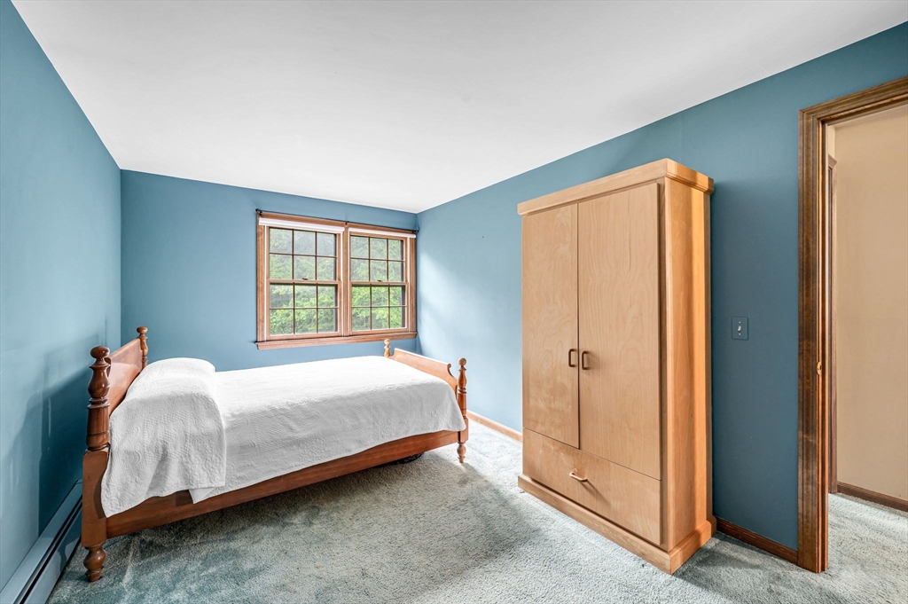 231 Edgewood Road West Springfield, MA 01089 - Photo 30 of 40