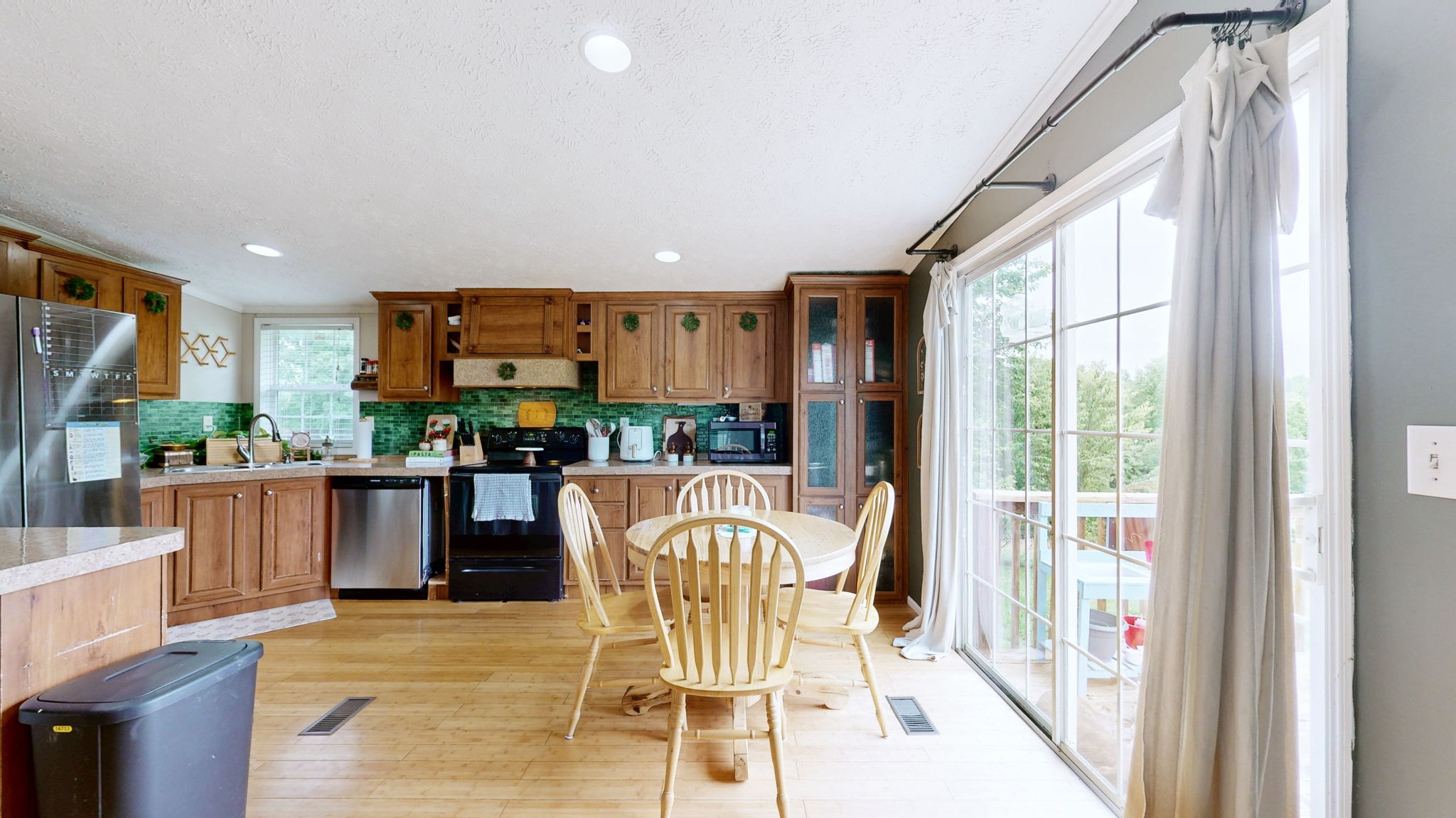 133 Cleveland Road Wartrace, TN 37183 - Photo 6 of 23 a view of a dining room with furniture window and outside view