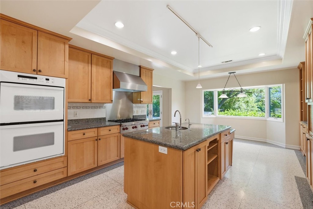 2 Santa Bella Road Rolling Hills Estates, CA 90274 - Photo 14 of 52