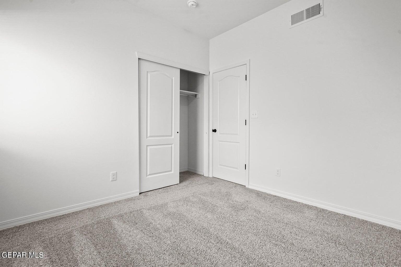 257 Farnborough Street El Paso, TX 79928 - Photo 24 of 34 a view of an empty room