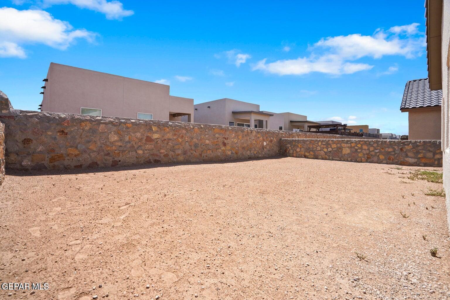 257 Farnborough Street El Paso, TX 79928 - Photo 33 of 34 a view of terrace with a yard