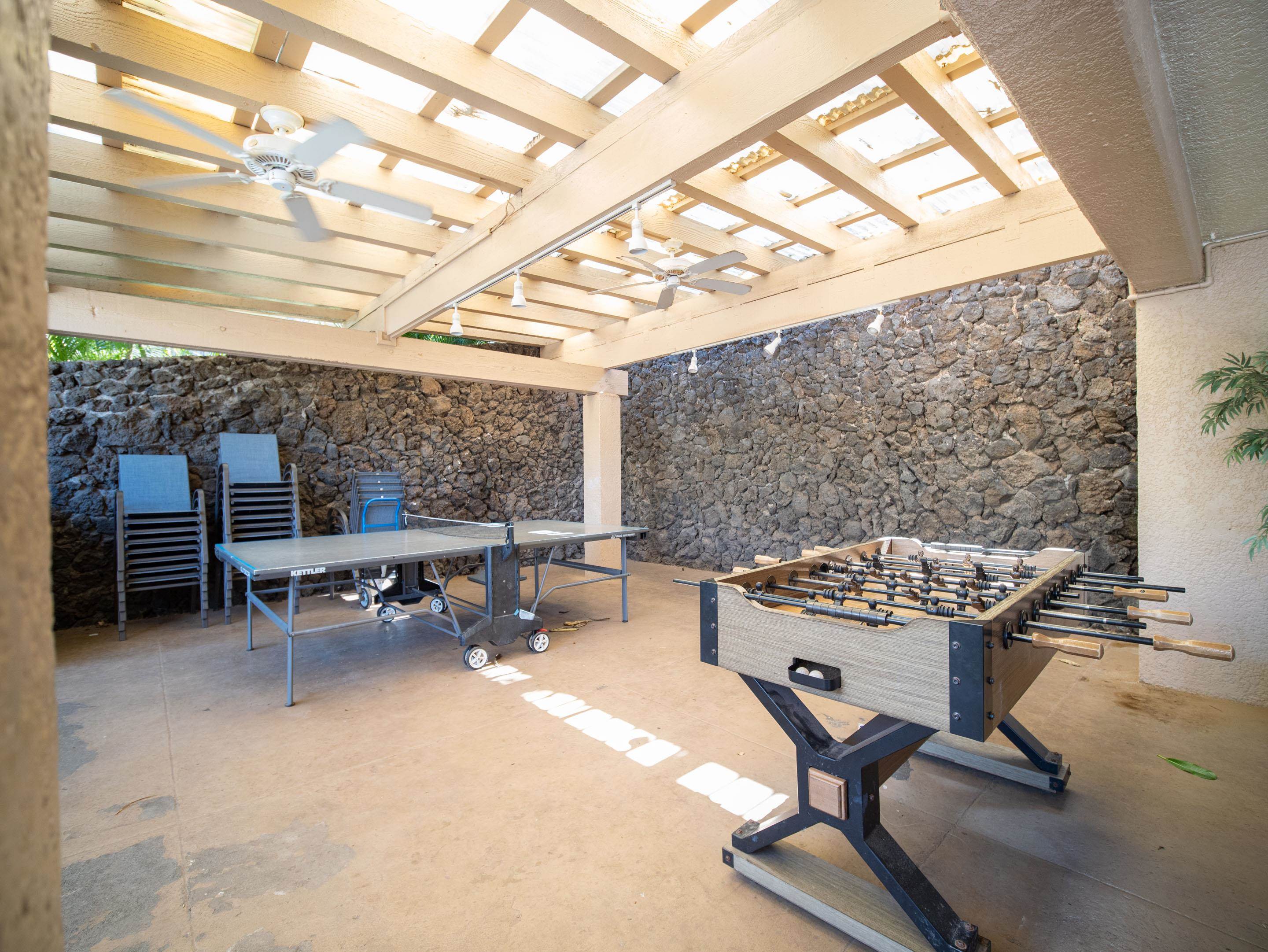 2695 South Kihei Road, Unit 7204 Kihei, HI 96753 - Photo 27 of 32 a view of a room with lounge chair